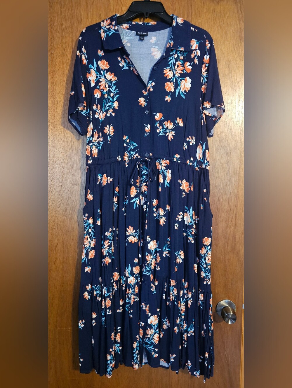 Torrid Size 1 Navy And Peach Floral Midi Tie Waist Button Up Collared Shirt Dres